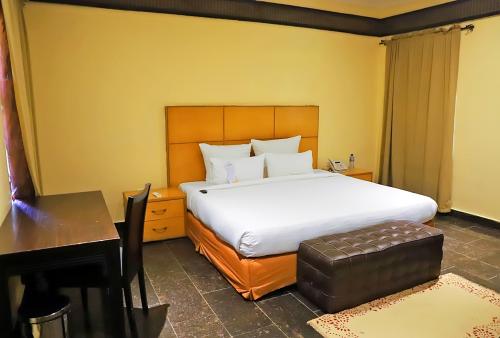 executive_chalet_9
