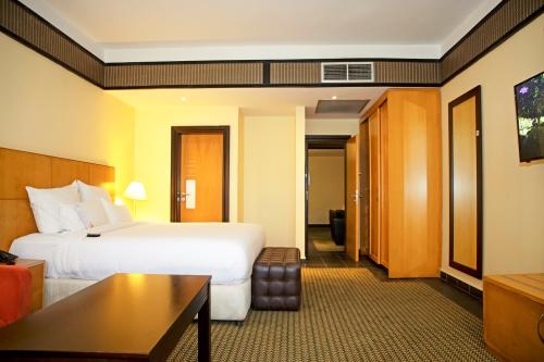 ibom_icon_diplomatic_suite__7